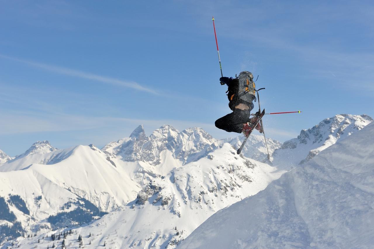 Hotel Mueggelturm Oberstdorf Bagian luar foto