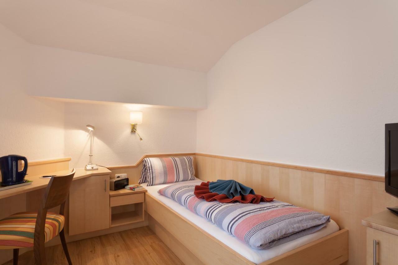 Hotel Mueggelturm Oberstdorf Bagian luar foto